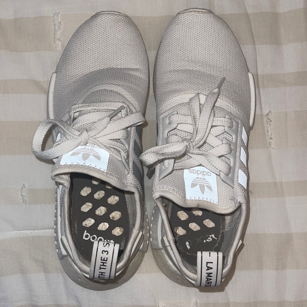 White Adidas NMD’s